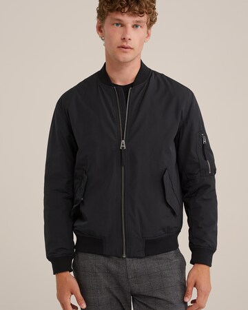 WE Fashion Funktionsjacke in Schwarz