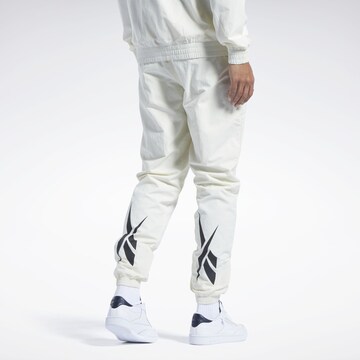 Reebok Tapered Broek 'Vector Track' in Wit