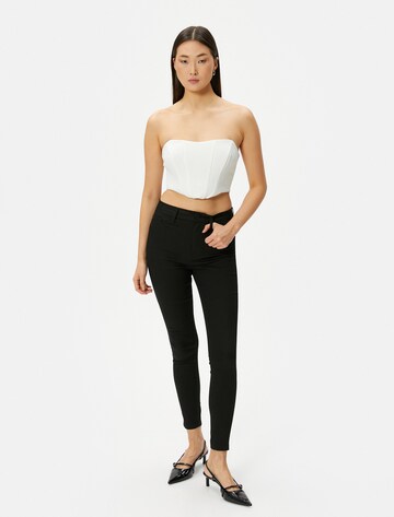 Koton Skinny Jeggings in Black: front