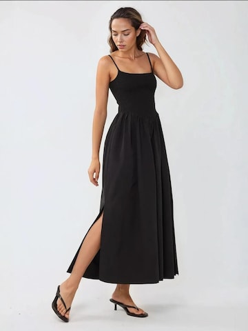 Hiccup Kleid in Schwarz