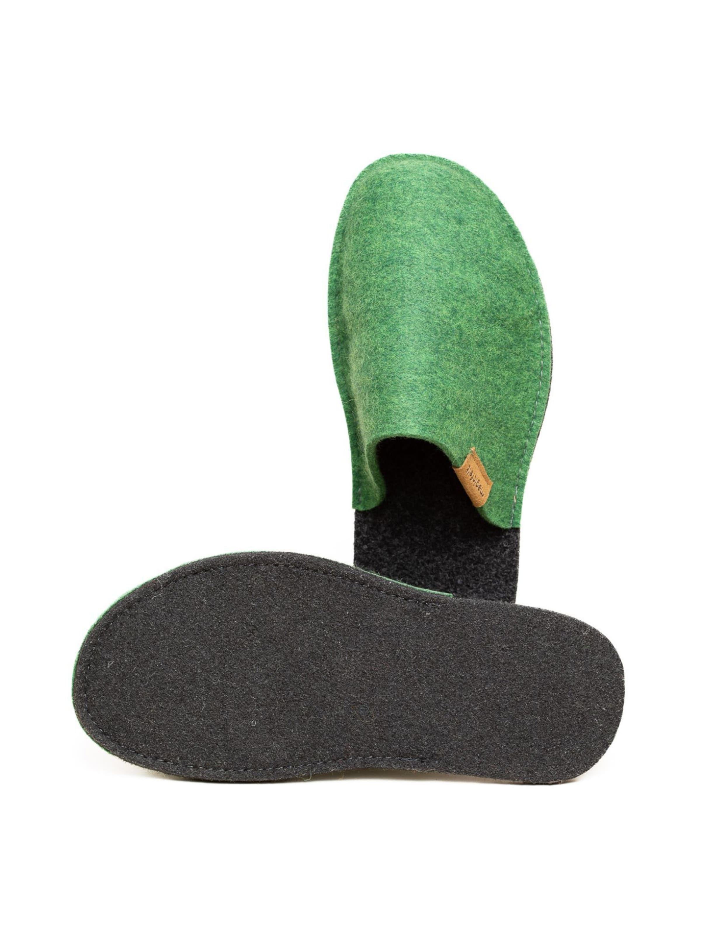MagicFelt Slippers 'Filzpantoffel Magicfelt Travel 2.0' in Green