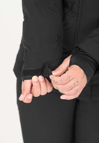 Whistler Athletic Jacket 'Cheno' in Black