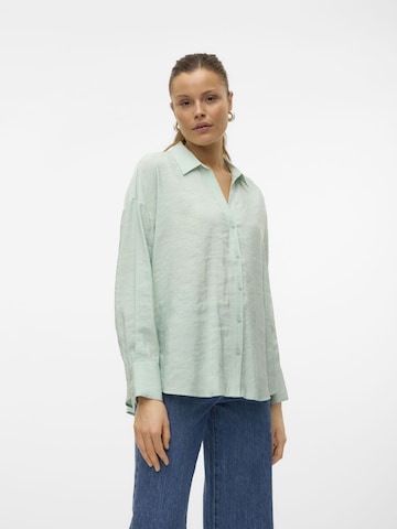 VERO MODA Blouse 'VMQueeny' in Green: front