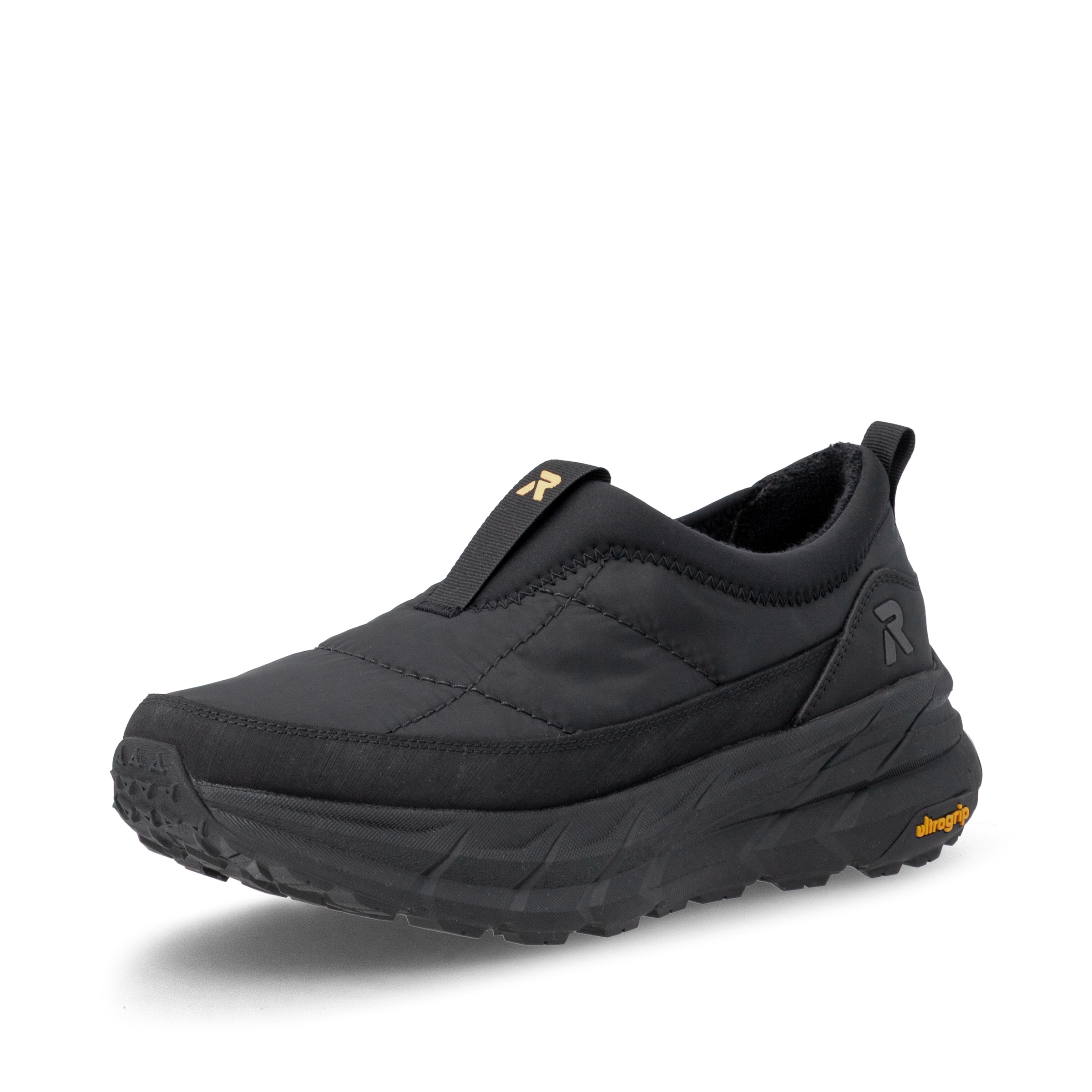 Baskets basses Rieker en noir : devant