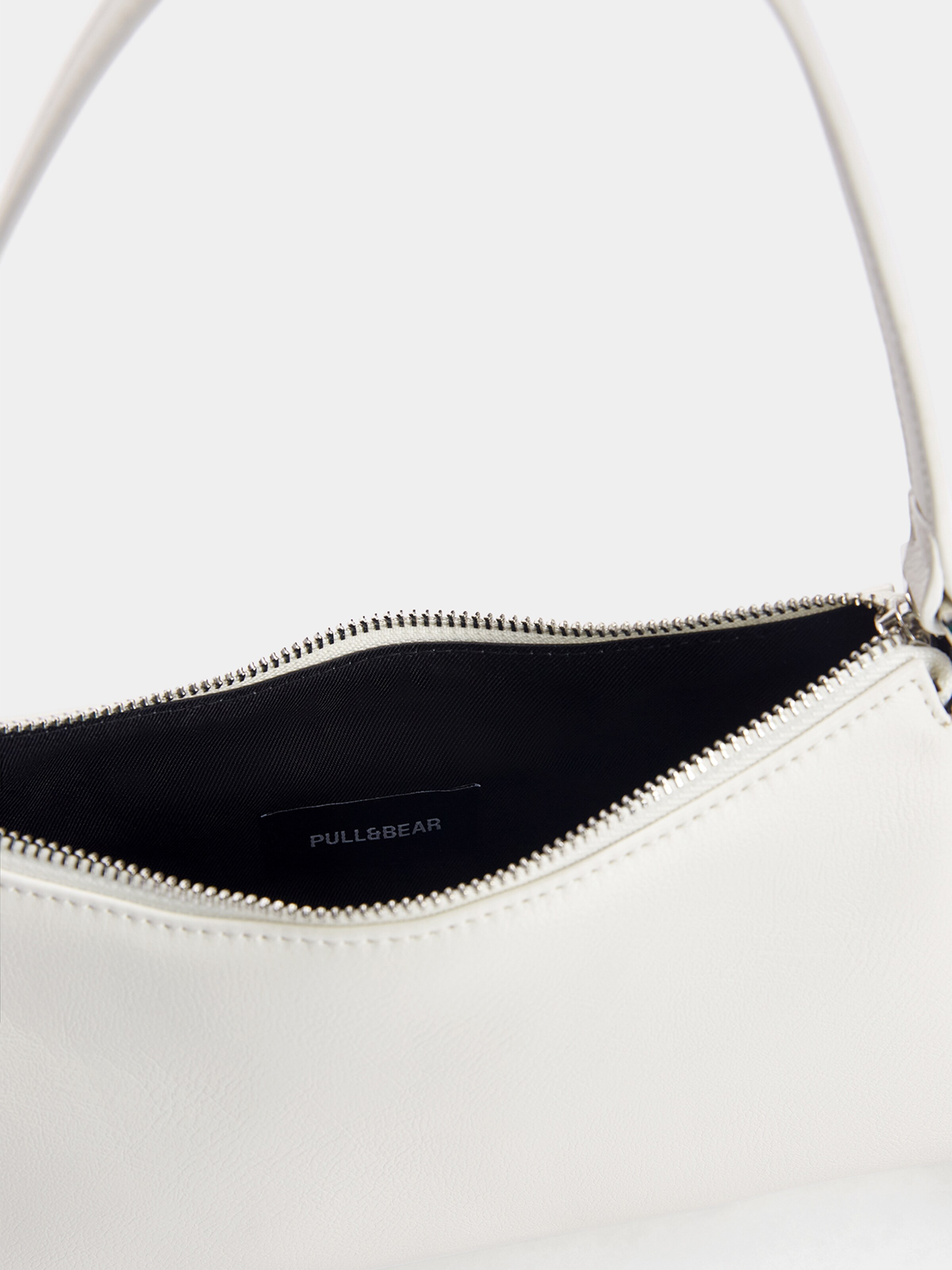 Pull and bear baguette bag hotsell