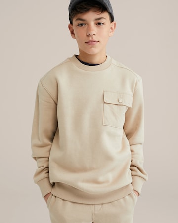 WE Fashion Свитшот в Бежевый: спереди