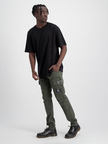 ALPHA INDUSTRIES Tapered Παντελόνι cargo σε πράσινο