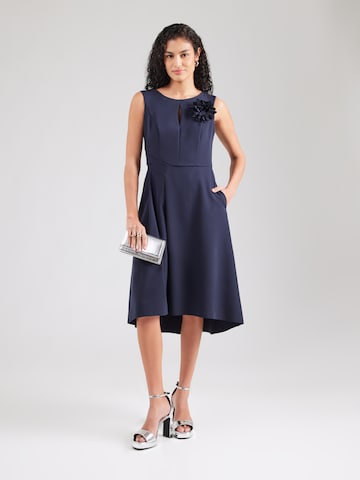 Vera Mont - Vestido de gala en azul