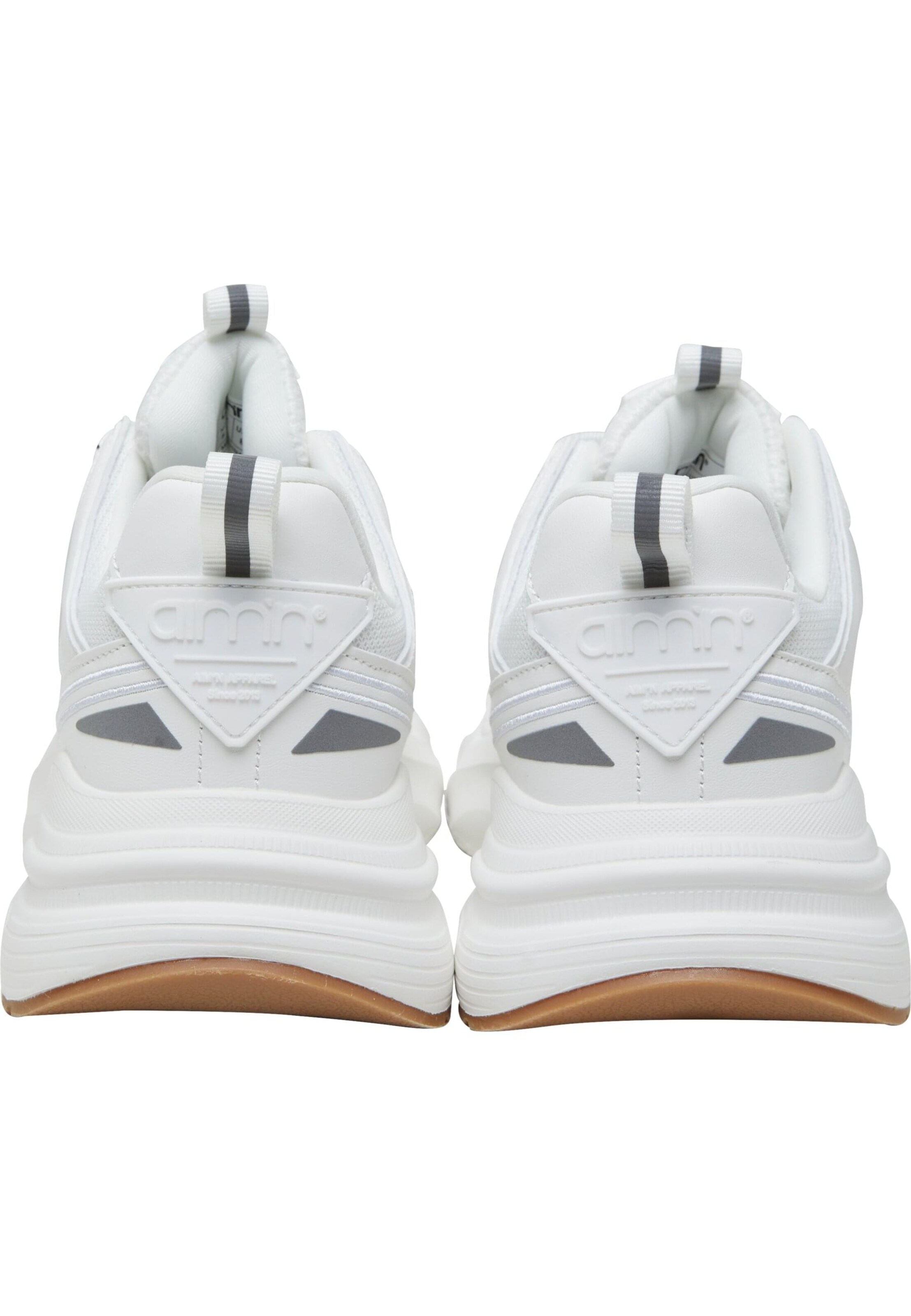 Sneaker bassa di Aim'n in bianco