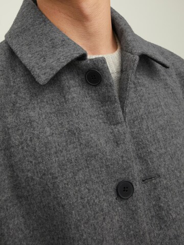 JACK & JONES Between-seasons coat 'Toby' in Grey