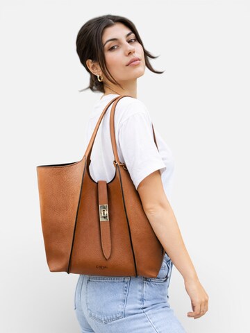 Cheval Firenze Olkalaukku 'Poppy' värissä beige: etupuoli