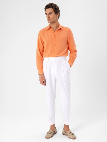 Coupe regular Chemise Antioch en orange