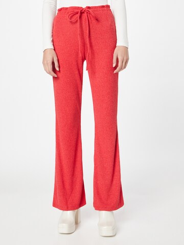 NLY by Nelly Bootcut Broek in Rood: voorkant