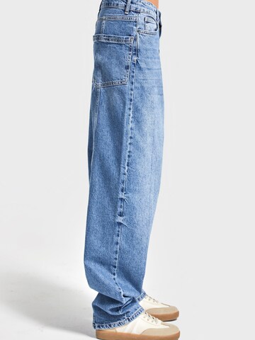 IT'S BASIC Loosefit Jeans 'Skater Mid Rise Jeans' in Blauw
