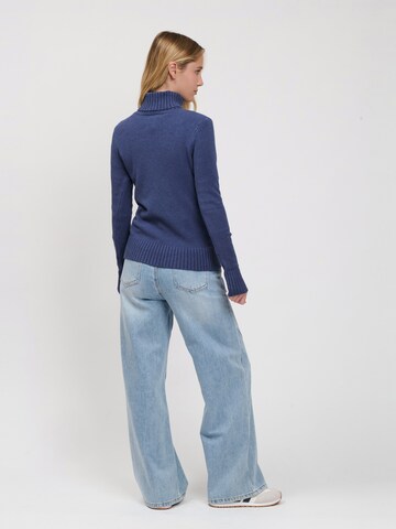 Influencer Pullover in Blau