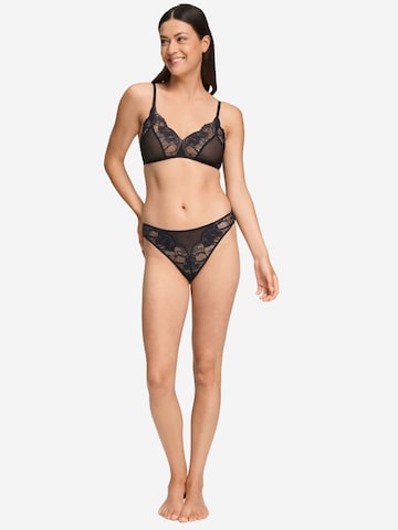 Hanro String ' Lysia ' in Zwart