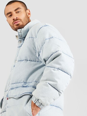 LEVI'S ® Přechodná bunda 'Western Super Puffer' – modrá