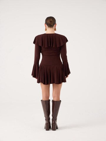HOLLY LOLLY Kleid in Braun