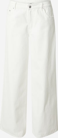 regular Jeans 'Tilda' di ABOUT YOU x Marie von Behrens in bianco: frontale