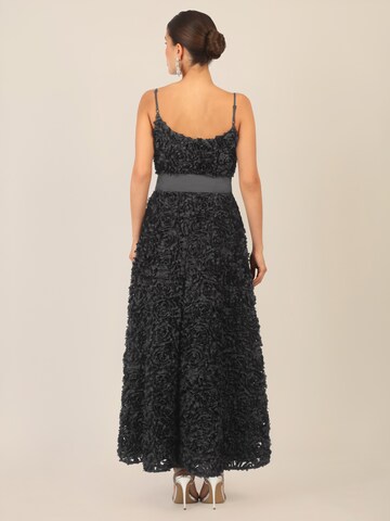 APART Kleid in Schwarz