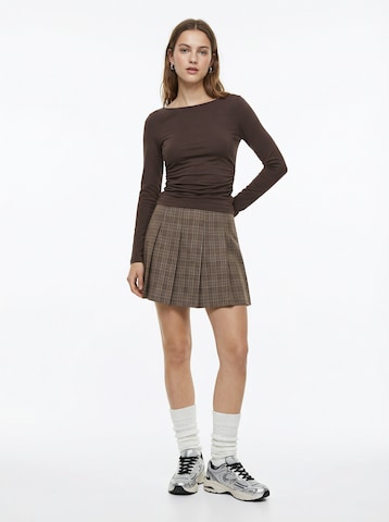 Tricou 'Arlene' de la studioselect pe maro