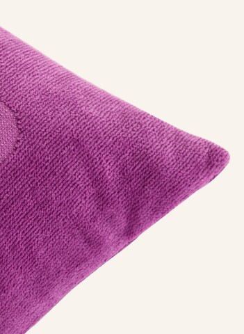 BOSS Pillow 'Zuma' in Purple