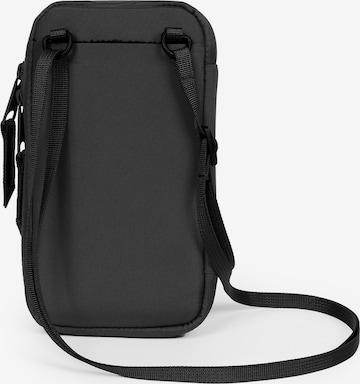 EASTPAK Чанта за през рамо тип преметка в черно