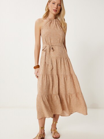 Robe d’été Happiness İstanbul en marron : devant