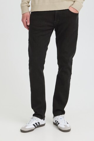 Coupe slim Jean 'BHTWISTER' BLEND en noir : devant