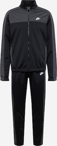 Nike Sportswear Облекло за бягане в черно: отпред