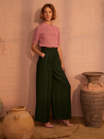 Wide leg Pantaloni con pieghe 'Finja' di Guido Maria Kretschmer Women in verde