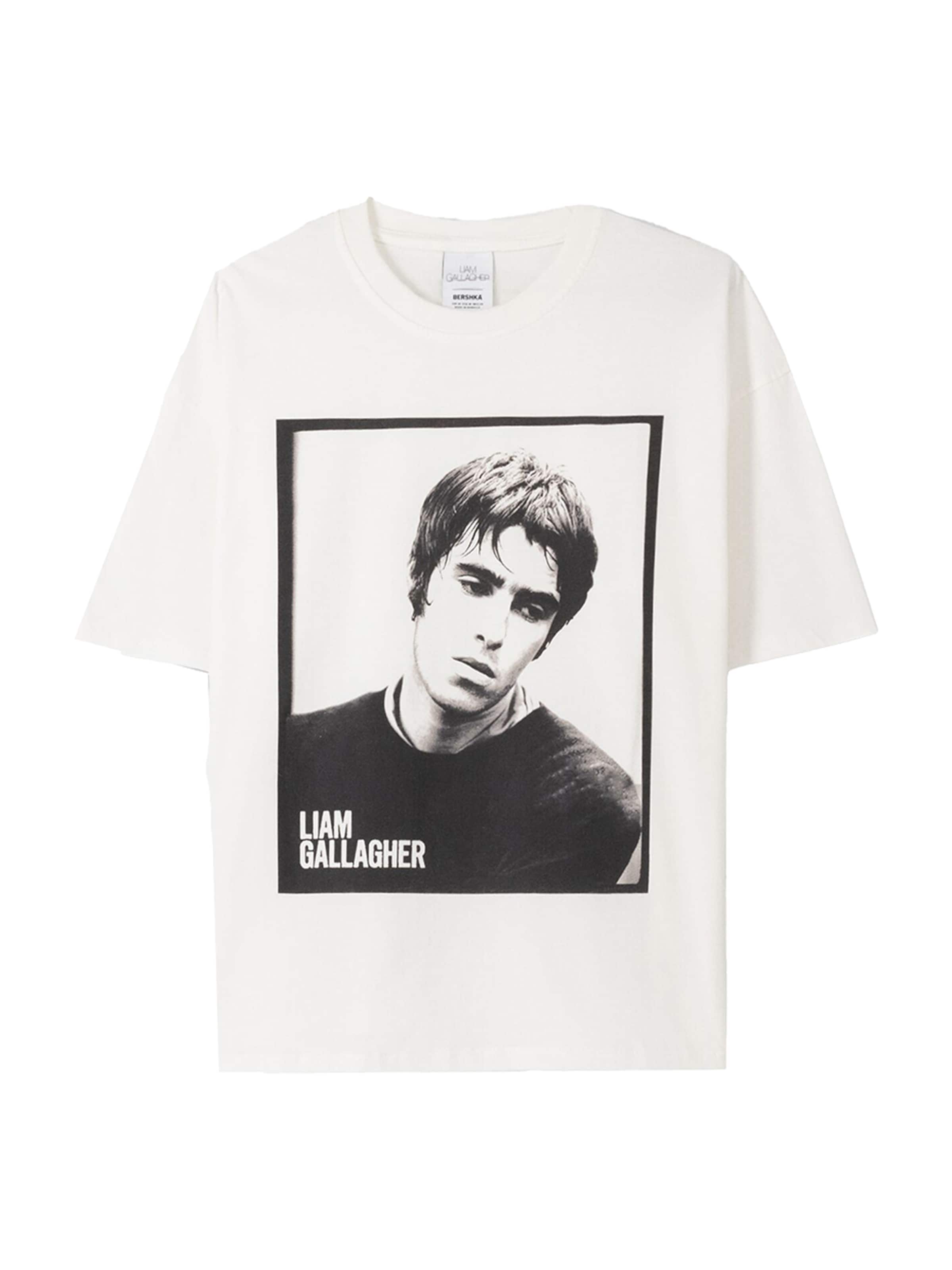 Tricou de la Bershka pe alb: față