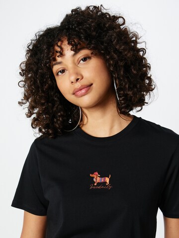 Tricou 'Dacksi' de la Iriedaily pe negru