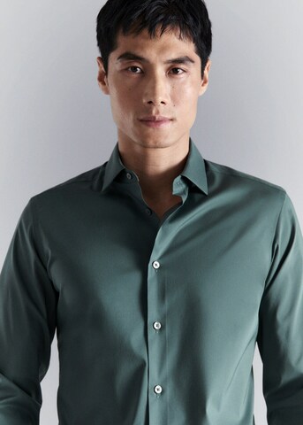 MANGO MAN Regular fit Button Up Shirt 'Palmar' in Green
