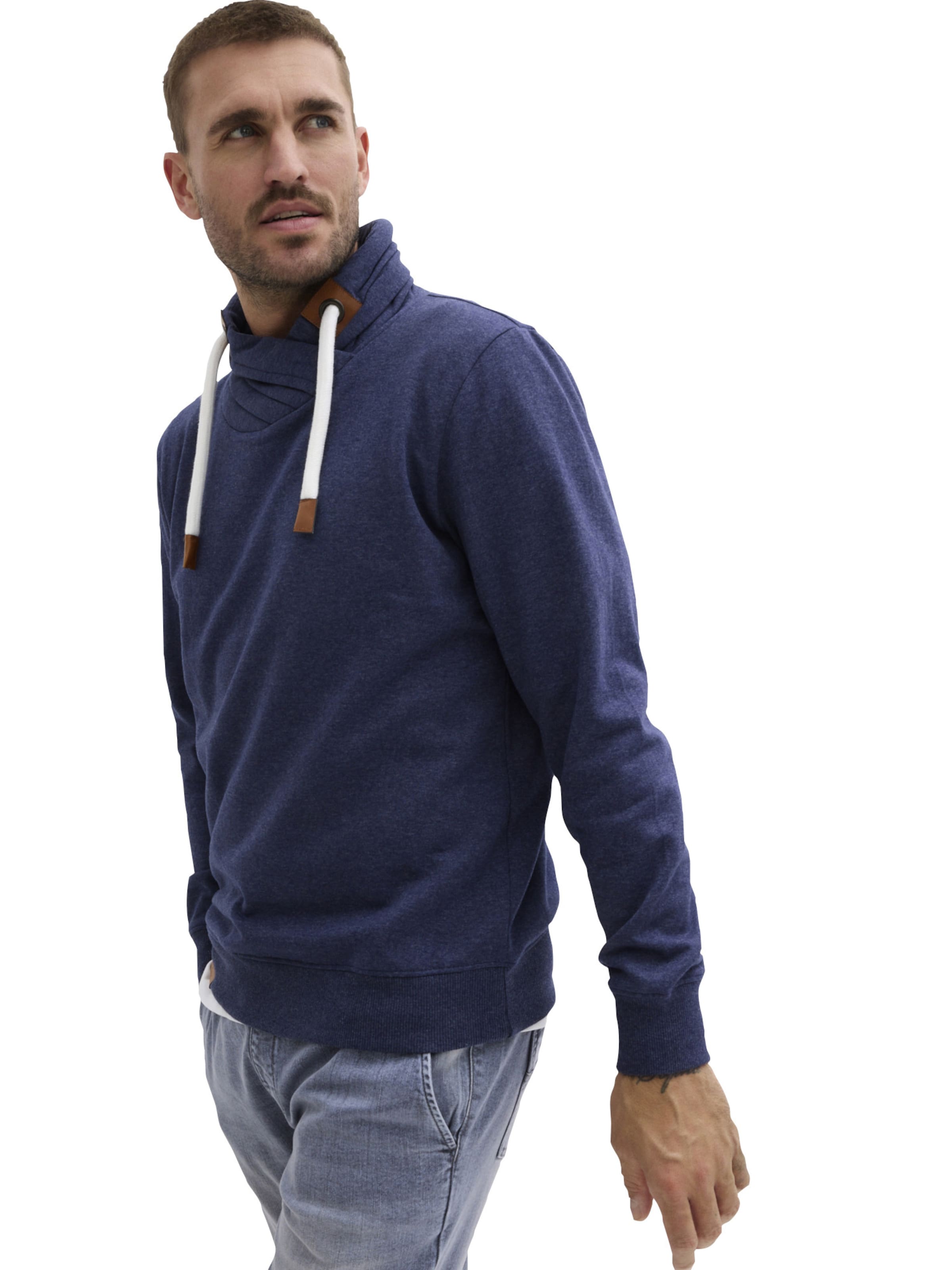 bonprix Bluzka sportowa w kolorze niebieski: przód