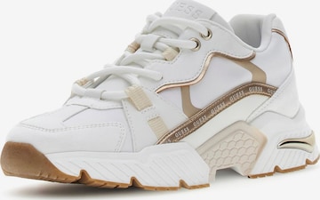 Sneaker bassa 'Ciesta' di GUESS in oro: frontale