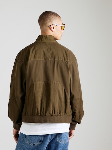 Nike Sportswear Přechodná bunda – zelená: zadní strana