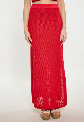 IZIA Skirt in Red: front