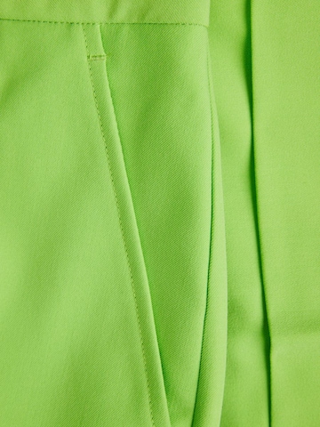 JJXX Regular Pleat-Front Pants 'Mary' in Green