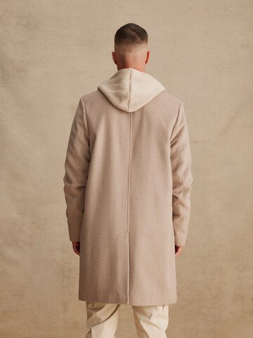 DAN FOX APPAREL Between-Seasons Coat 'Frederik' in Grey