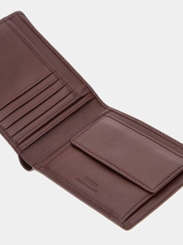 GUESS Wallet 'New Boston' in Brown