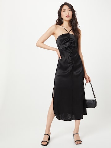 Robe Warehouse en noir