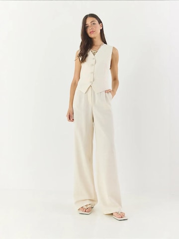 Bianco Lucci Hosenanzug in Weiß: Vorderseite