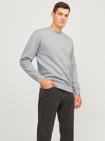 JJ Rebel Sweatshirt 'JREBROCKY' in Blau
