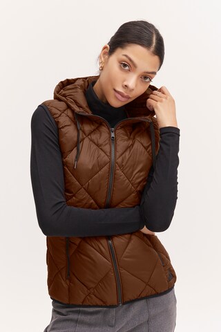 b.young Vest in Brown: front