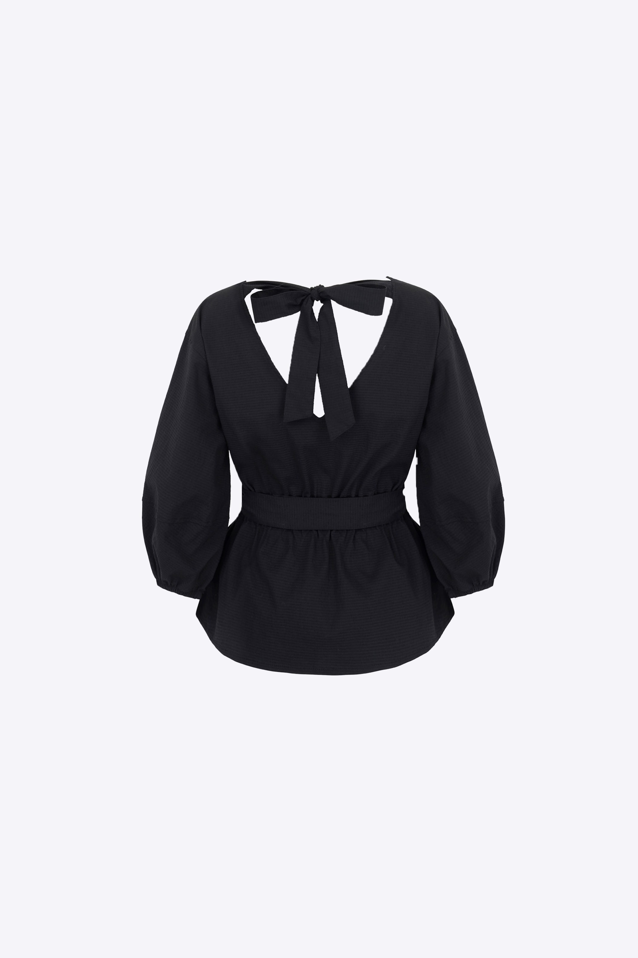 Aligne Bluse in Schwarz: Vorderseite