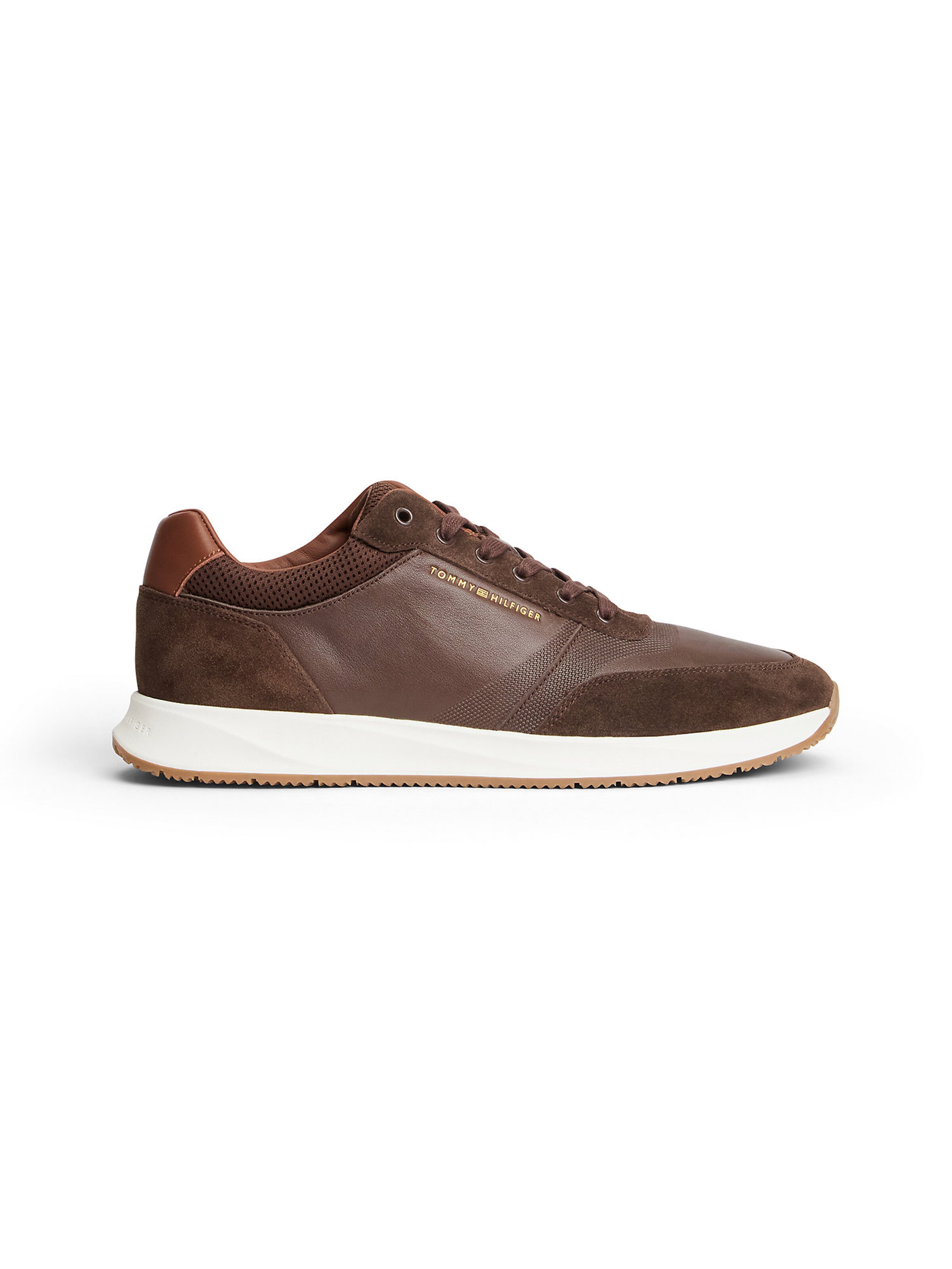 TOMMY HILFIGER Sneaker in Braun