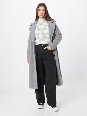 VERO MODA Between-Seasons Coat 'SPENCER' in Grey