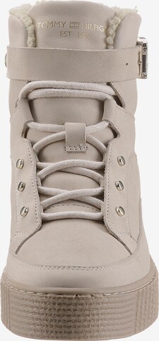 TOMMY HILFIGER Schnürstiefelette in Beige