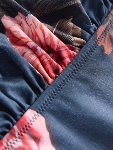 Next T-shirt Badedragt i blå